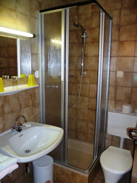 Hotel Vital Bad Bleiberg Phòng bức ảnh